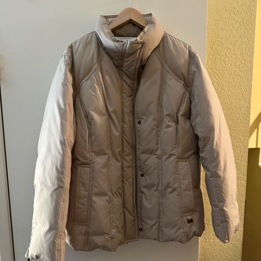 Woman’s Perry Ellis winter jacket